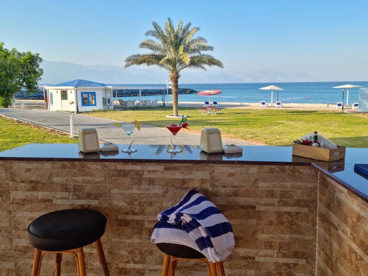 Holiday Beach Resort دبا المظهر الخارجي الصورة