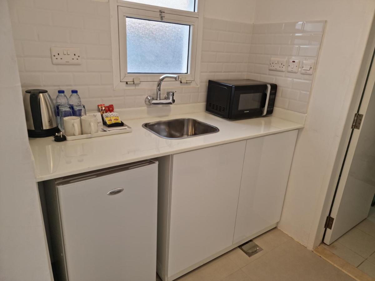 Holiday Beach Resort دبا المظهر الخارجي الصورة