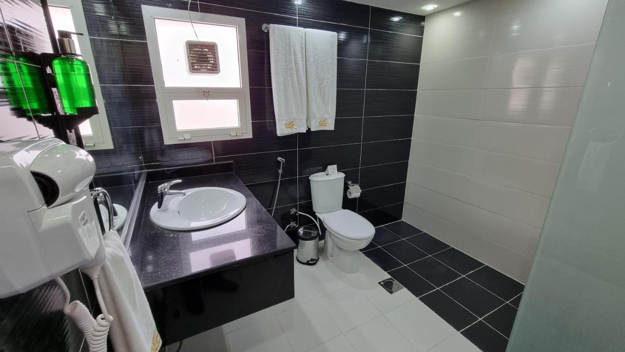 Holiday Beach Resort دبا المظهر الخارجي الصورة